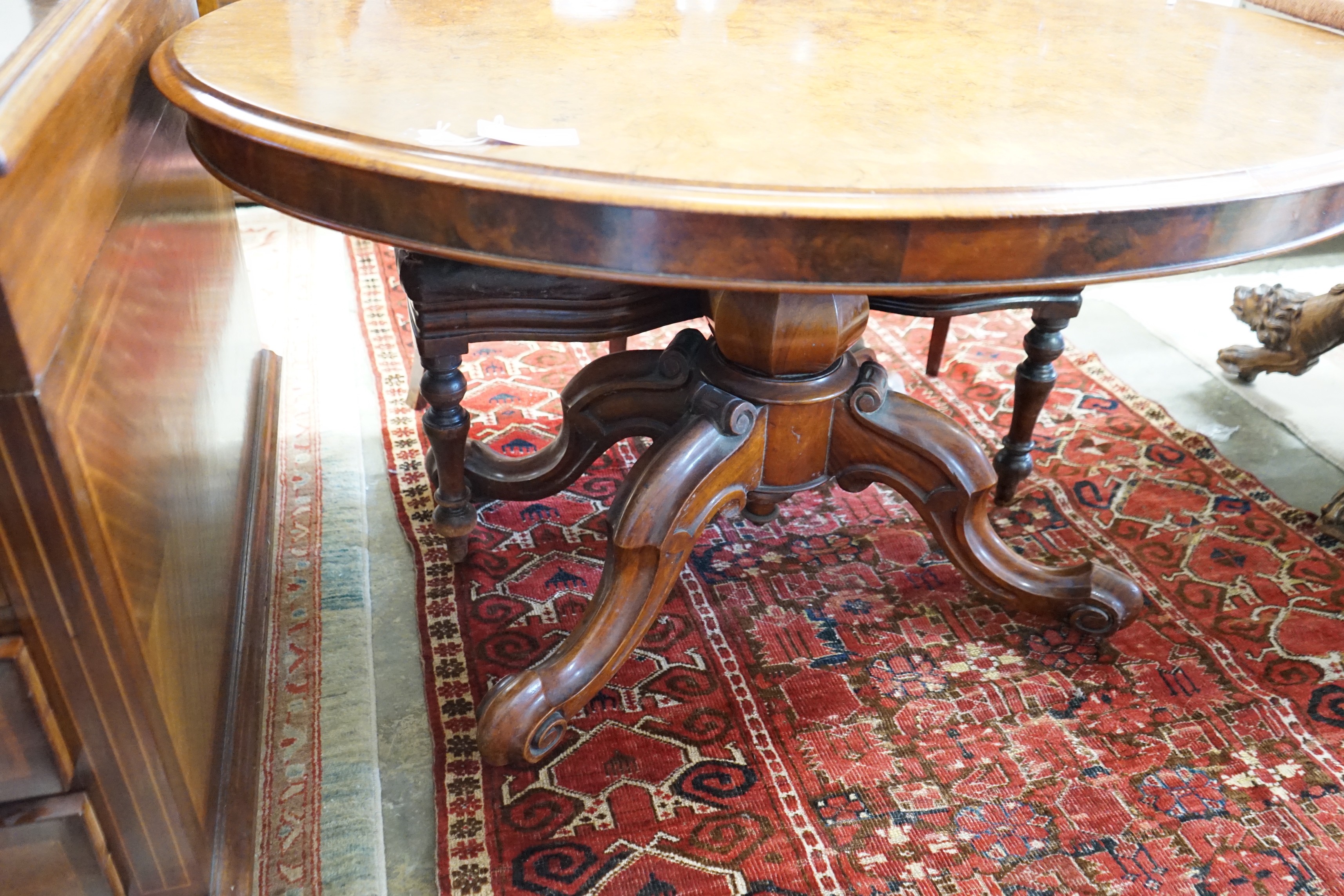 A Victorian burr walnut oval loo table, length 130cm, width 96cm, height 71cm